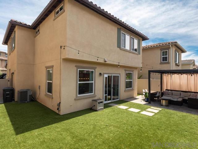 1882 Emily St, El Cajon CA: https://media.crmls.org/mediaz/a1d247af-7752-4a2f-82e3-d435ad1b5718.jpg