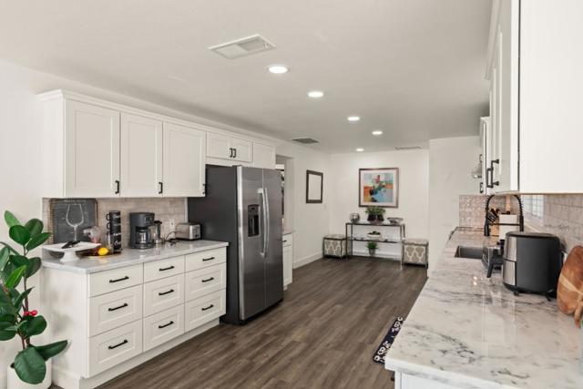 2180 Patton Ave, Napa CA: https://media.crmls.org/mediaz/a1d25936-8b42-484d-82ba-87c595bd8b78.jpg