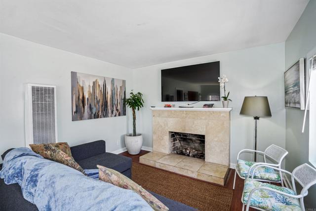 Detail Gallery Image 11 of 50 For 3492 Bayside Ln, San Diego,  CA 92109 - – Beds | – Baths