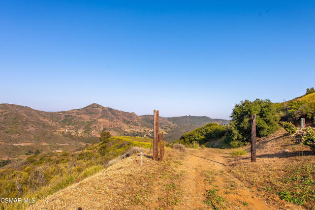 0 Malibu Road, Malibu CA: https://media.crmls.org/mediaz/a1d3c8be-4013-4381-bfea-49a39f3f9eb8.jpg
