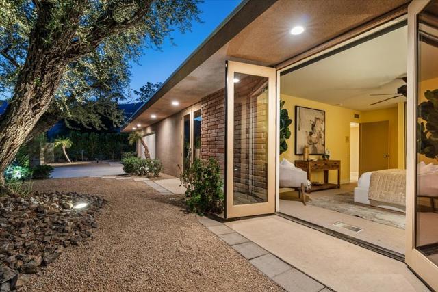1550 E Murray Canyon Drive, Palm Springs, CA 92264