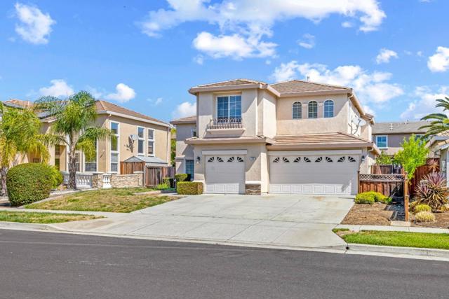 1515 Dovetail Way, Gilroy CA: https://media.crmls.org/mediaz/a1d70073-fe80-4562-812a-6bc578f0e1ed.jpg
