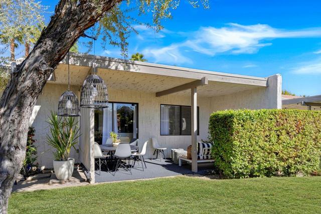 2113 Sunshine Way, Palm Springs, CA 92264