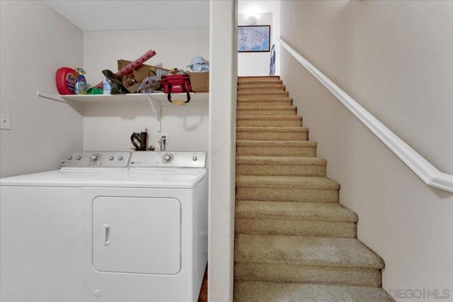 938 Camino De La Reina, San Diego CA: https://media.crmls.org/mediaz/a1d764dd-d6fe-4117-8ce8-9b21475b6290.jpg