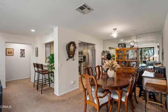 2200 Martinique Lane, Oxnard CA: https://media.crmls.org/mediaz/a1d87d92-59c9-48bd-9b35-9866877bd884.jpg