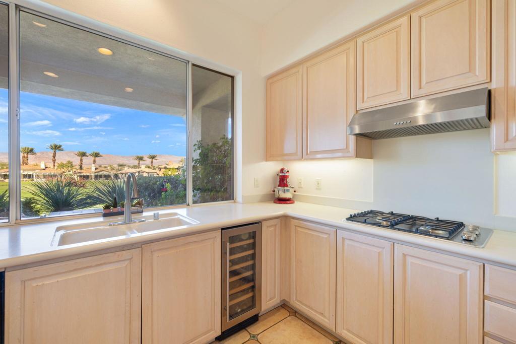 MLS #219138251DA image #13