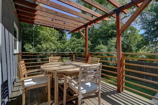 Detail Gallery Image 32 of 37 For 1255 Oak Circle Dr, Glendale,  CA 91208 - 3 Beds | 2 Baths