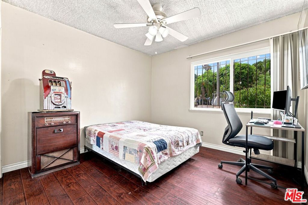 MLS #26862689 image #24