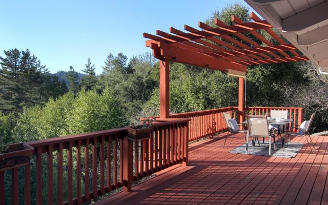 23416 Sunset Drive, Los Gatos CA: https://media.crmls.org/mediaz/a1dd5416-6f81-4a58-891e-c04cfbee24ee.jpg