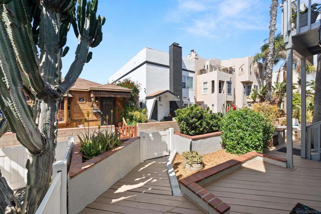 749 Zanzibar Ct - photo 19