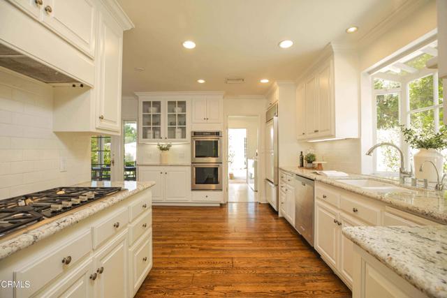 Detail Gallery Image 12 of 37 For 432 Oliveta Pl, La Canada Flintridge,  CA 91011 - 4 Beds | 3 Baths