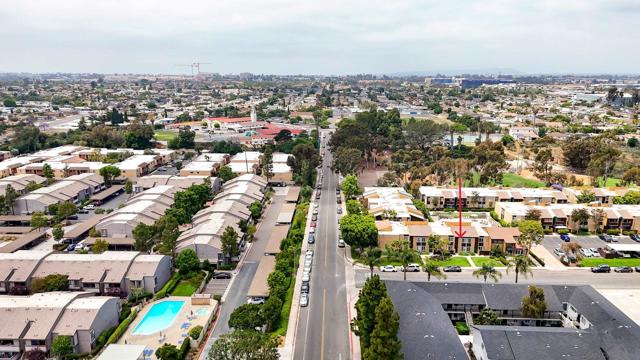 3454 Castle Glen Dr., San Diego CA: https://media.crmls.org/mediaz/a1df3d5a-4896-4913-8bc3-f1a1cdfd7953.jpg