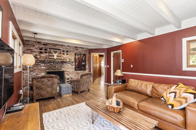 21791 Highway 49, Downieville CA: https://media.crmls.org/mediaz/a1df96d1-1f7d-464e-9b32-1cfaaf7a698d.jpg