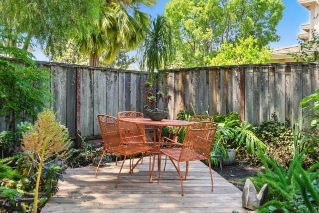 964 Colonial Lane, Palo Alto CA: https://media.crmls.org/mediaz/a1dffd44-e440-4817-9089-cf4c9d7b90ab.jpg