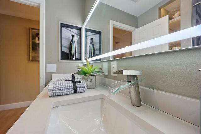 3239 Pinot Blanc Way, San Jose CA: https://media.crmls.org/mediaz/a1e05a91-937c-4678-94bd-a77e454b0e87.jpg
