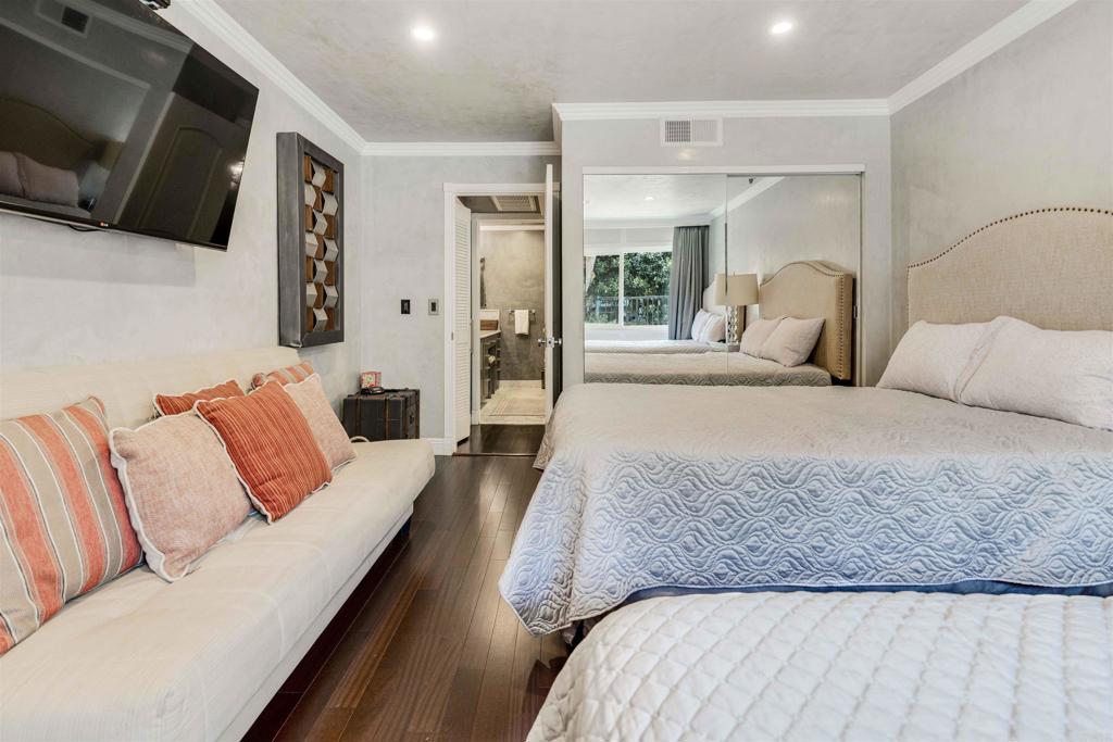 5705 Friars Road - photo 20