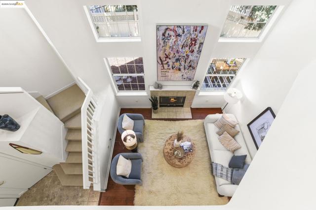 2714 Beach head way, Richmond CA: https://media.crmls.org/mediaz/a1e0a9db-cb03-4a47-a43f-758e6bc2deb4.jpg