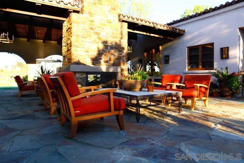 MLS #250039563SD image #35