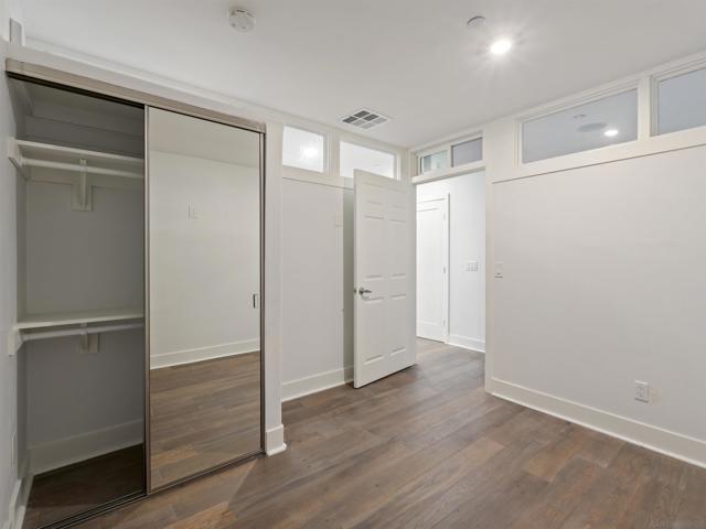 2400 Torrey Pines Rd, La Jolla CA: https://media.crmls.org/mediaz/a1e28739-9b9d-4094-ad43-7ea37fa1887c.jpg