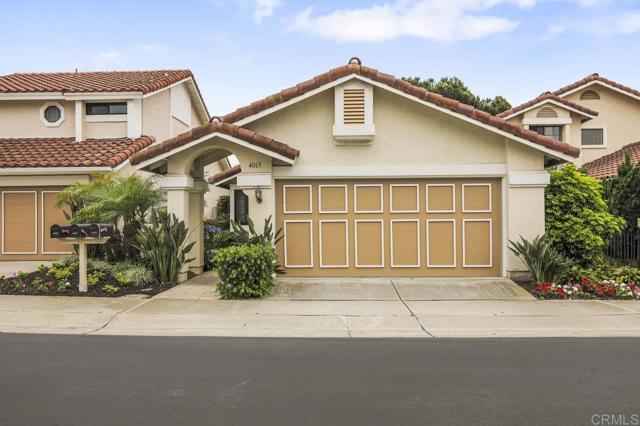 4065 Caminito Davila, San Diego CA: https://media.crmls.org/mediaz/a1e3c6dd-c97d-4c31-9176-90fc3e20d1a5.jpg