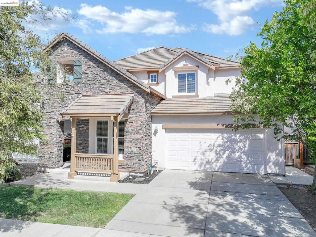 1890 El Dorado Ave