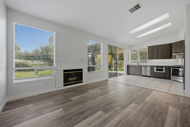 158 Via Tramonto, Palm Desert, CA 92260