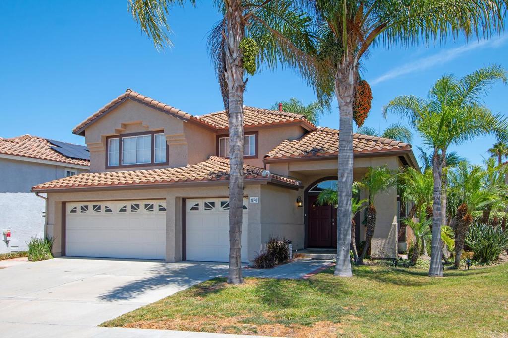 838 Mosaic Circle