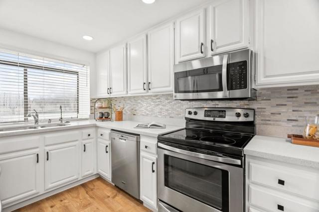 6474 Buena Vista Drive, Newark CA: https://media.crmls.org/mediaz/a1e5956e-ca66-4366-a00d-8a41558a3a81.jpg