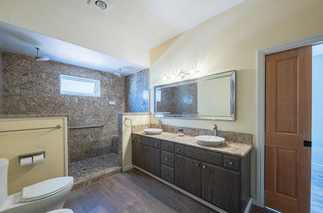 383 Corral De Tierra Road, Salinas CA: https://media.crmls.org/mediaz/a1e61872-2b90-45e7-a855-310b7d4fd5aa.jpg