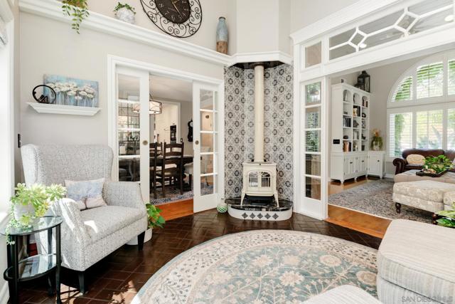 13433 Little Dawn Ln, Poway CA: https://media.crmls.org/mediaz/a1e80803-f4aa-4e21-99d2-c4727df6d107.jpg