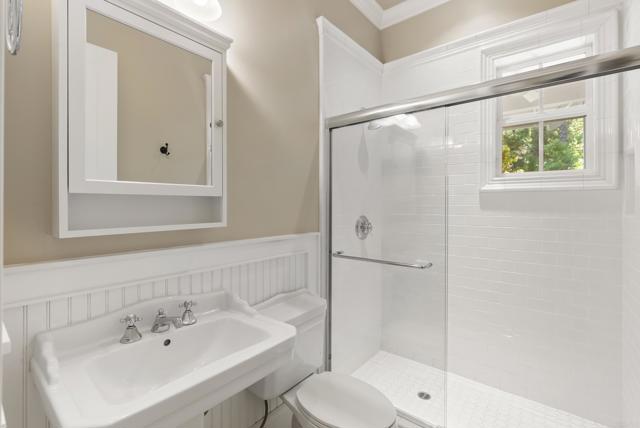 16631 Valle Verde Rd, Poway CA: https://media.crmls.org/mediaz/a1e97742-893e-485b-9c59-e79055879cd8.jpg