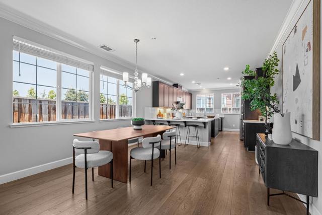34104 Spur Way, Fremont CA: https://media.crmls.org/mediaz/a1e977c7-9799-4fd7-b905-8426b3a53ccc.jpg