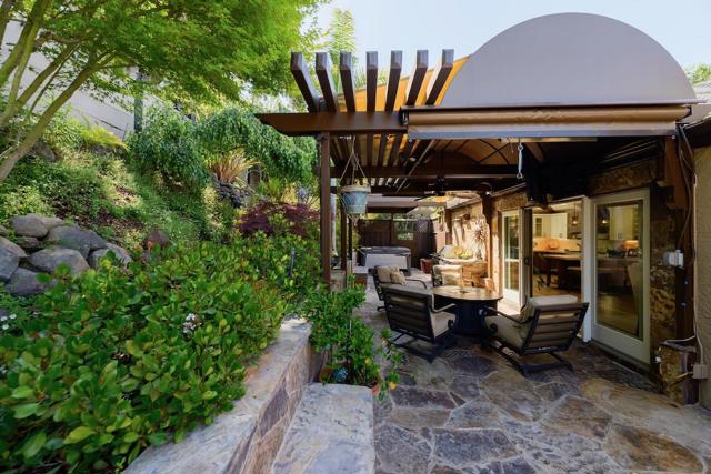 307 Sidesaddle Circle, Scotts Valley CA: https://media.crmls.org/mediaz/a1eafdb1-5411-4068-84f6-a0d4e966c4c9.jpg