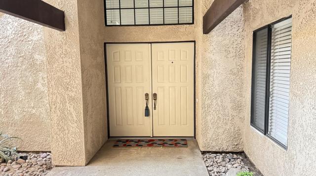 Image 5 of 41 For 2601 Broadmoor Drive 2