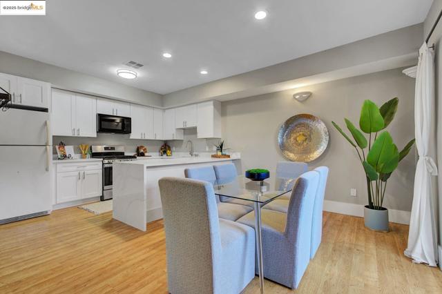 Image 7 of 39 For 1095 67th St