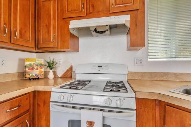 265 Brown Gables Road, Ben Lomond CA: https://media.crmls.org/mediaz/a1eb9834-79d5-4b56-840f-331cc568b523.jpg