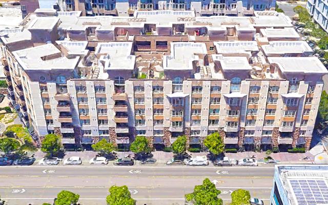 1480 Broadway, San Diego, California 92101, 1 Bedroom Bedrooms, ,1 BathroomBathrooms,Condominium,For Sale,Broadway,250018995SD