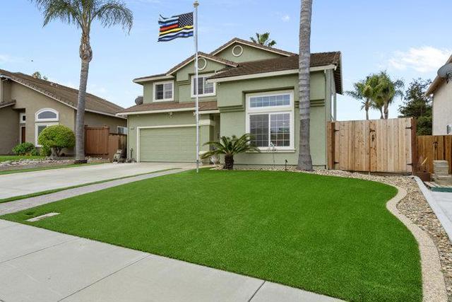 1650 Mimosa Street, Hollister CA: https://media.crmls.org/mediaz/a1edc432-ba4d-4c09-8936-340a9abdcf28.jpg