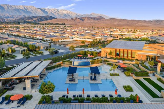 1514 Overpark Lane, Beaumont CA: https://media.crmls.org/mediaz/a1ee7e0f-741b-4479-8f32-59ee14640c2f.jpg