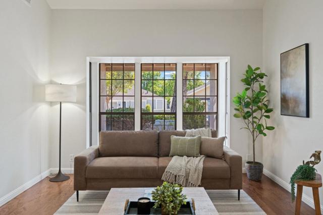 529 Adirondack Way, Walnut Creek CA: https://media.crmls.org/mediaz/a1f01e6a-b134-4362-998f-b93c9f82bae1.jpg