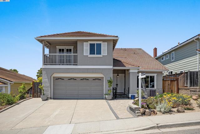 6408 Boone Dr, Castro Valley CA: https://media.crmls.org/mediaz/a1f2c7d5-cfb7-49b9-b005-97a849612557.jpg