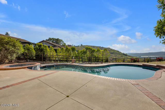 751 Wildwood Avenue, Thousand Oaks CA: https://media.crmls.org/mediaz/a1f406c1-837c-4924-9018-cf9431ddcd4e.jpg