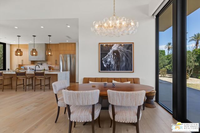 8 Desert Lark Circle, Rancho Mirage, CA 92270