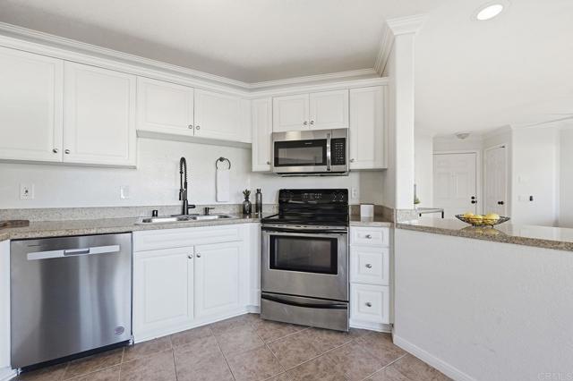 Detail Gallery Image 13 of 32 For 3573 Paseo De Los Californianos #273,  Oceanside,  CA 92056 - 1 Beds | 1 Baths