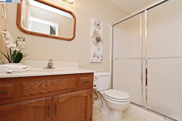 476 Mulqueeney St, Livermore CA: https://media.crmls.org/mediaz/a1f54a44-f279-4da3-adbf-10142eca80f5.jpg