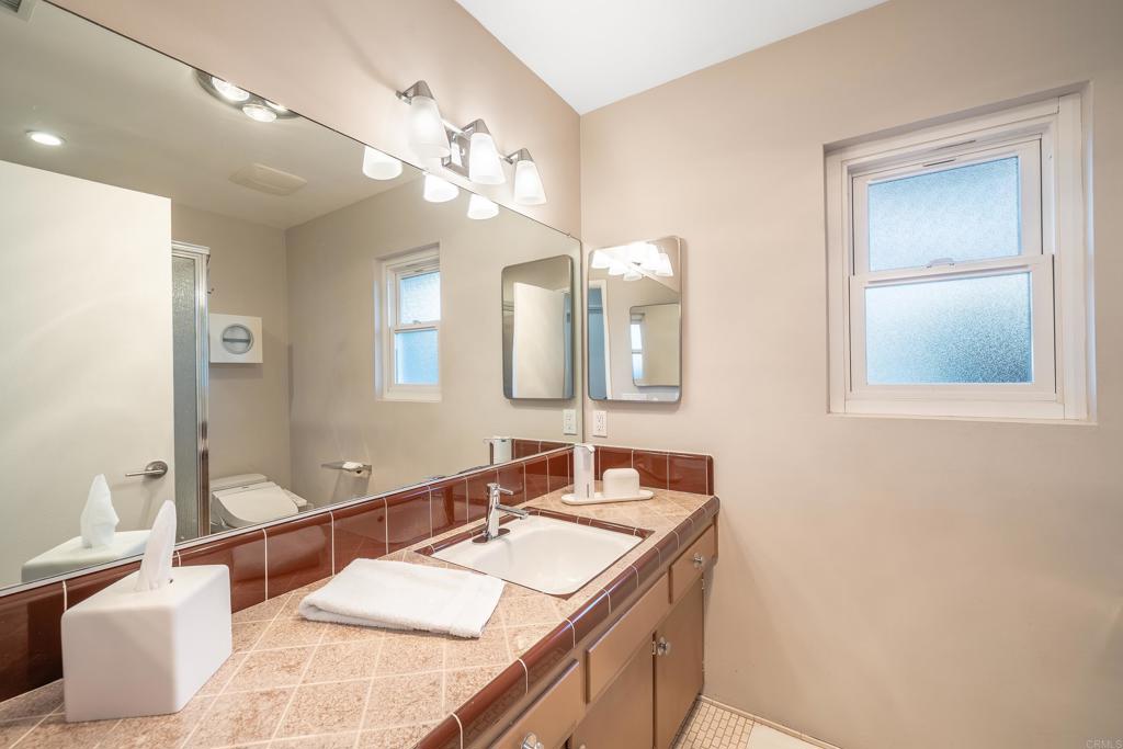 1920 Bernardo Avenue - photo 16