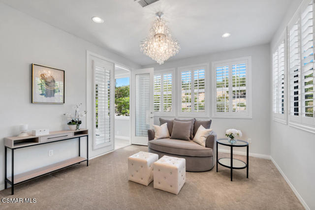 5715 Calais Court, Calabasas CA: https://media.crmls.org/mediaz/a1f61b90-913d-4dba-9d7a-76d7eb24a1ea.jpg