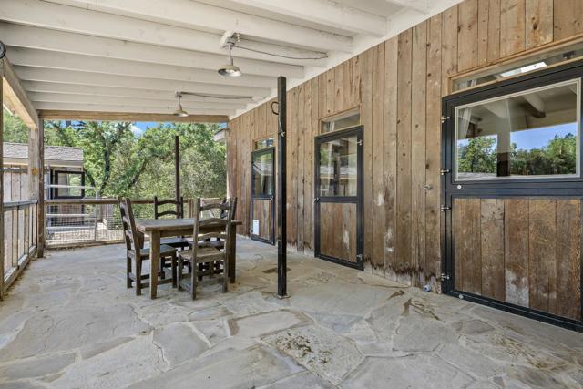 3 Vintage Court, Woodside CA: https://media.crmls.org/mediaz/a1f6b4d6-7047-4e1d-a414-0541822d7d9f.jpg