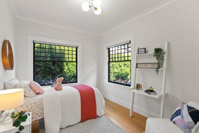 2853 Broderick Street, San Francisco CA: https://media.crmls.org/mediaz/a1f75e31-6558-4cfc-bcbf-a2993968d639.jpg