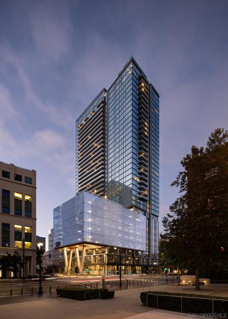 1011 Union Street, San Diego CA: https://media.crmls.org/mediaz/a1f7d84e-174a-4337-bd0e-ff01e6f3f431.jpg